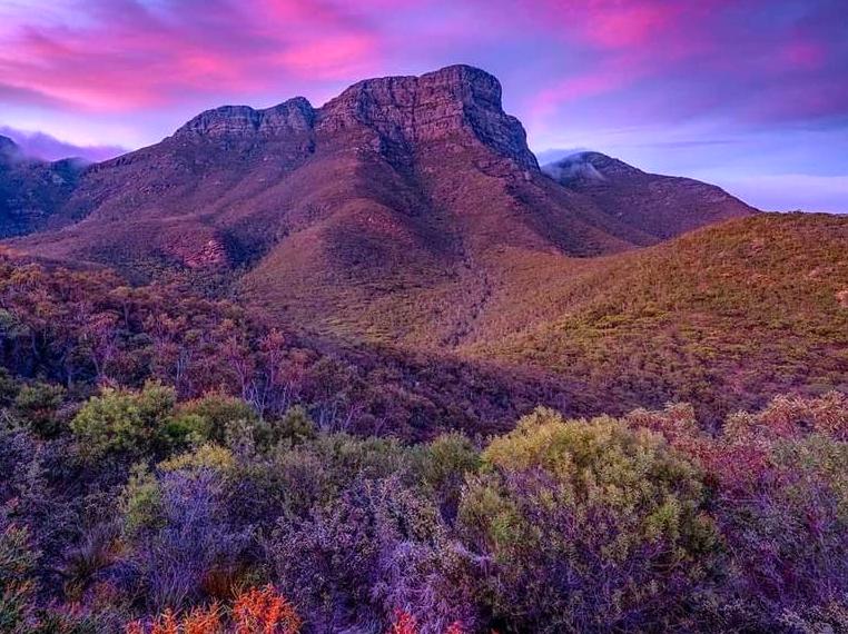 myschoolnotebook | Hiking Through The Stirling Range: Scenic Trails and Wildlife